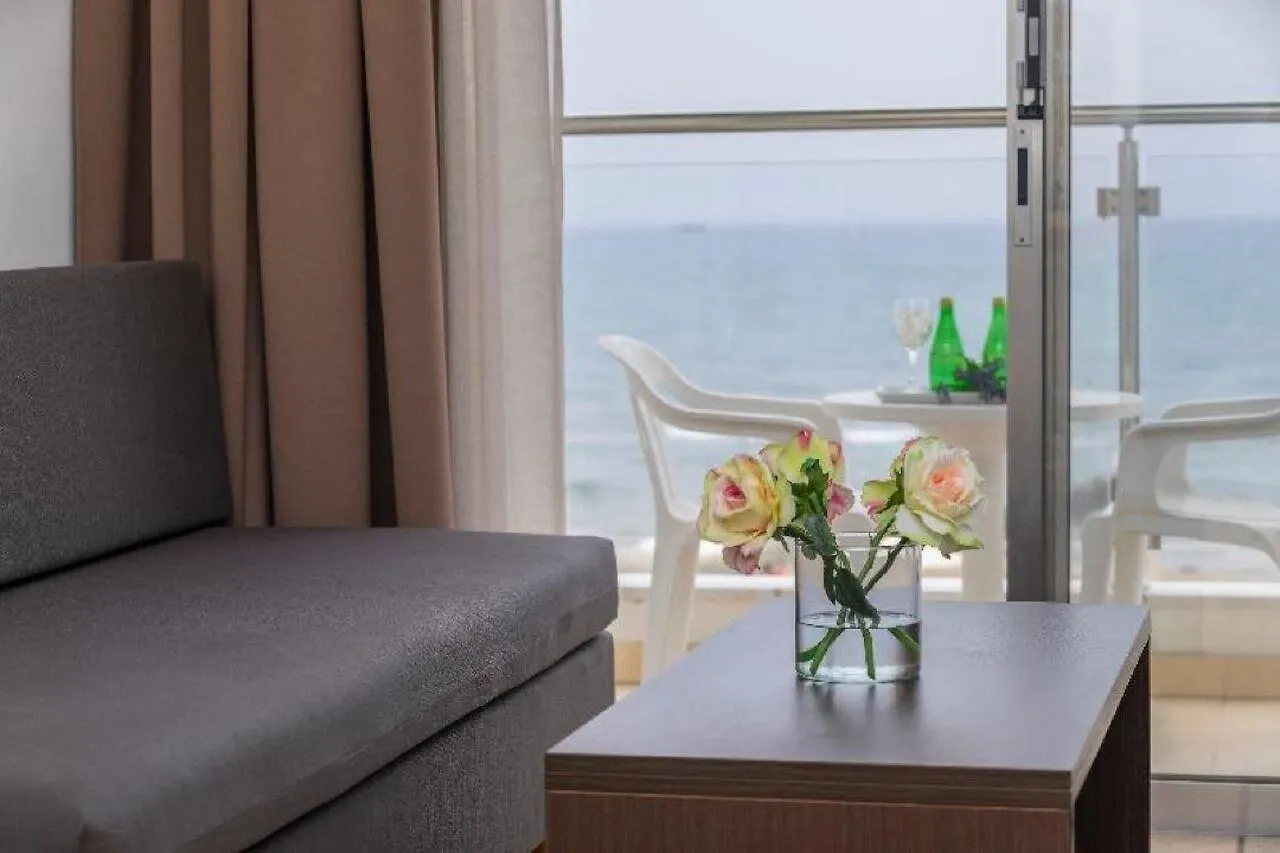*** Aparthotel Costantiana Beach Hotel Apartments Larnaca Cyprus