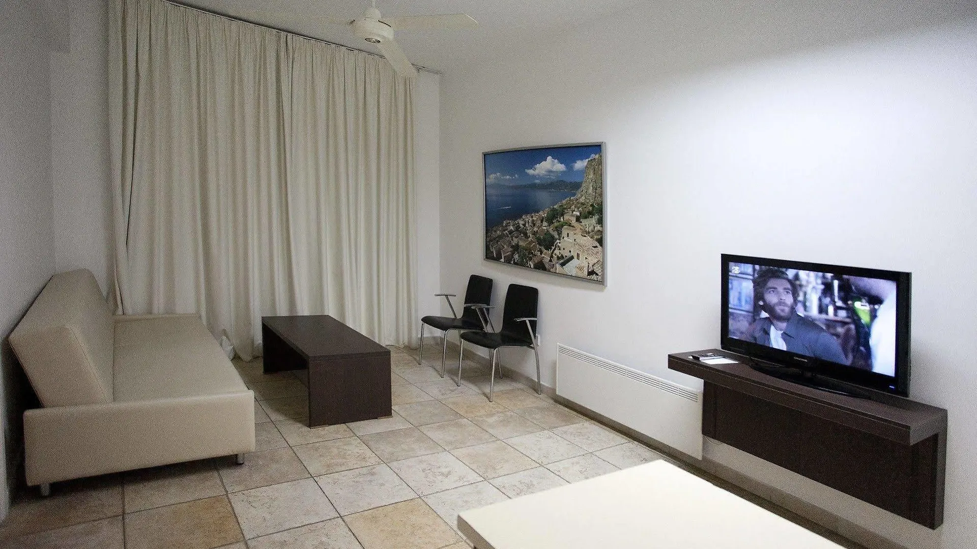Costantiana Beach Hotel Apartments Larnaca