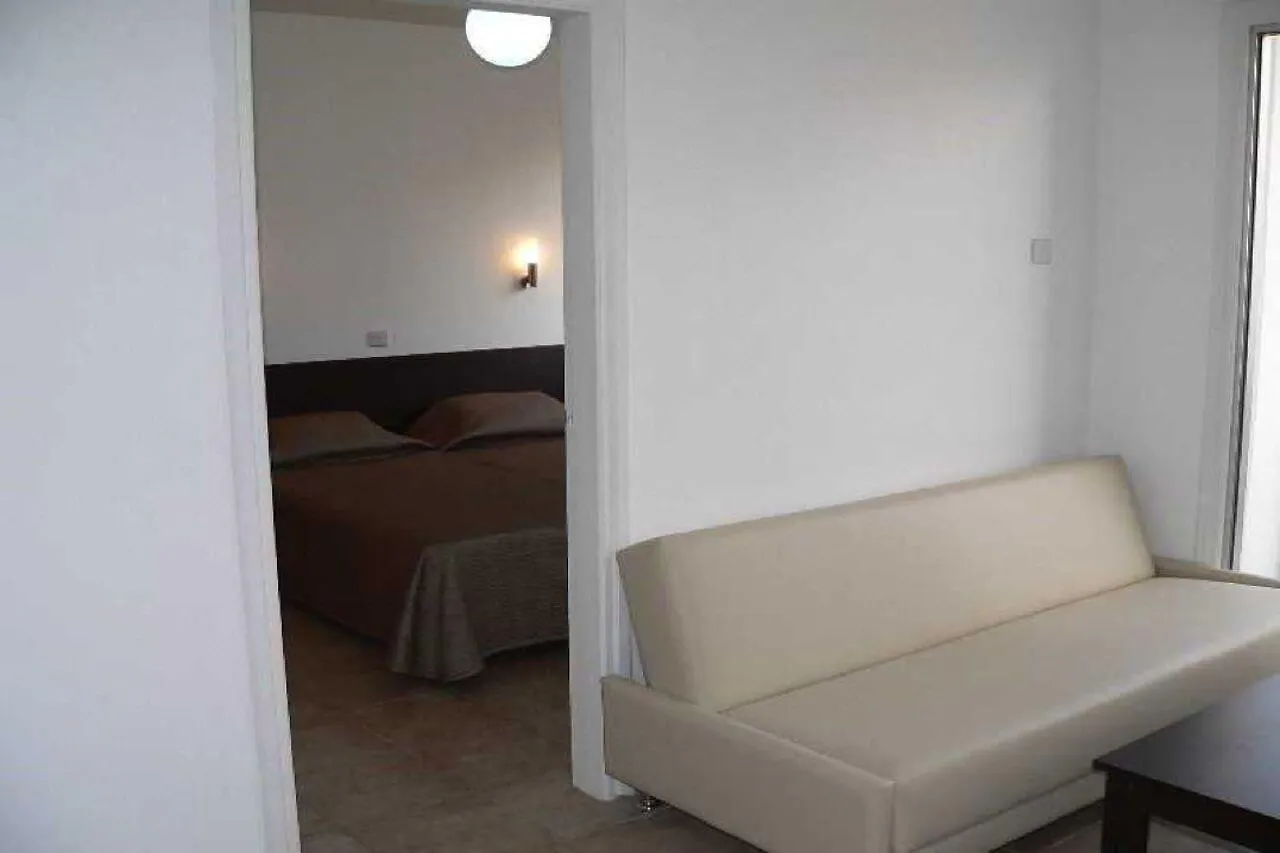 *** Aparthotel Costantiana Beach Hotel Apartments Larnaca Cyprus